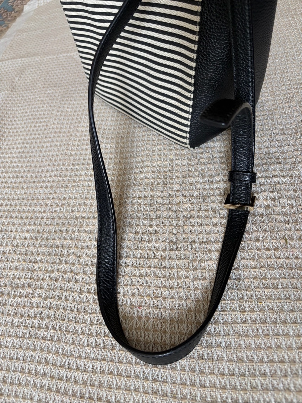 Kate Spade New York Houston Street Fabric Leo Satchel Striped Crossbody - Picture 13 of 15